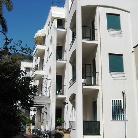 וואריגוטי Hotel Al Capo מראה חיצוני תמונה