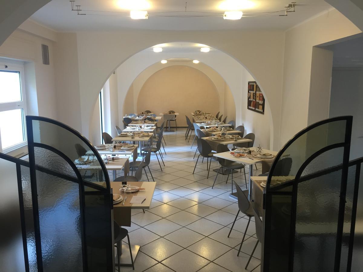 וואריגוטי Hotel Al Capo מראה חיצוני תמונה