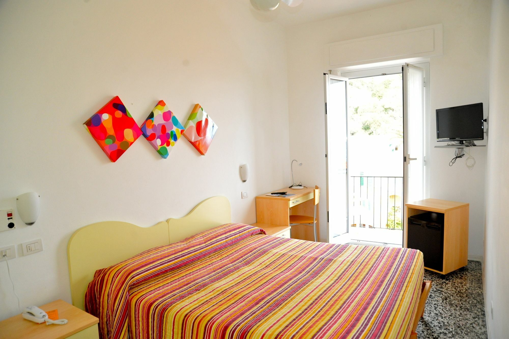 וואריגוטי Hotel Al Capo מראה חיצוני תמונה